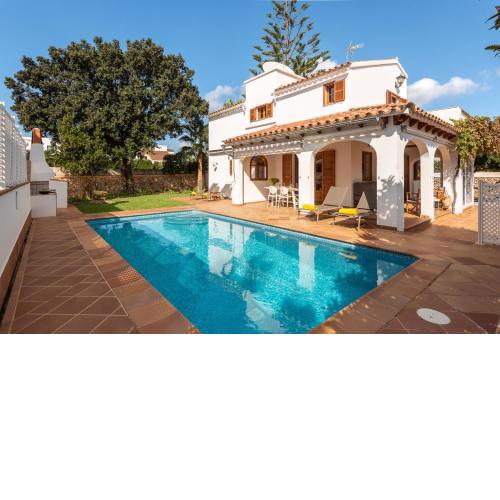 Villa Elena by Mauter Villas
