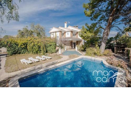 Villa Elvira by MarCalma