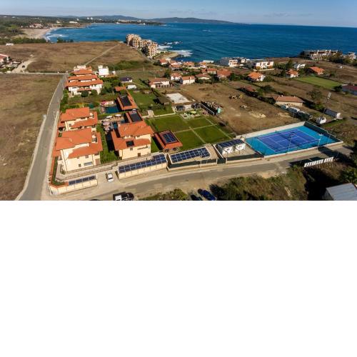 Villa EM