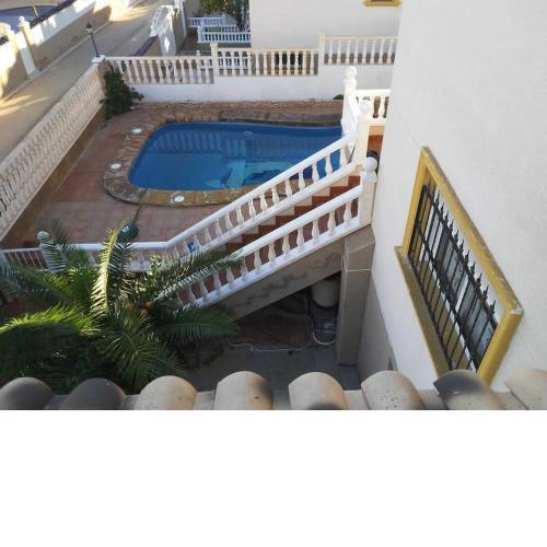Villa en la Zenia con piscina privada