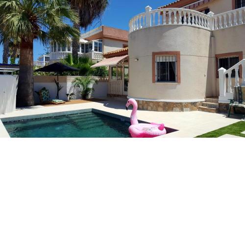 villa en torre de la horadada a 240m de la playa