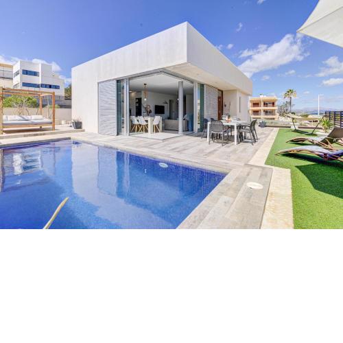 Villa es Mollet by Rentallorca