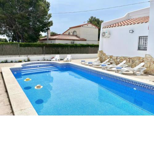 Villa Escaleta Costa dorada piscina privada,barbacoa