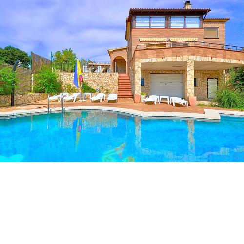 VILLA EVA