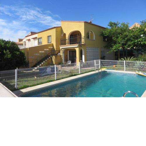 Villa exclusiva cerca del mar con Piscina privada