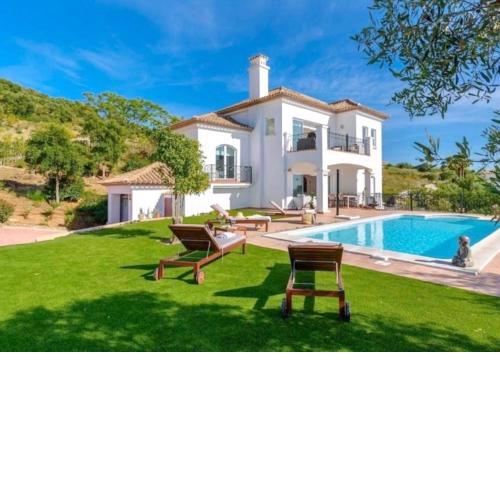 Villa exclusiva con piscina privada, La Tina Golf