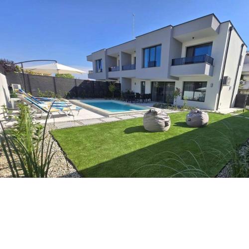 Villa Felicity