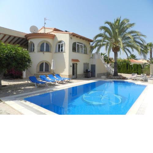 Villa-Fig-Tree