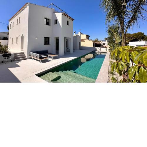 Villa Floris Moraira 500m from Sand Beach / Moraira