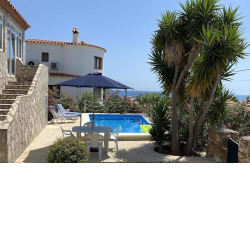 Villa França Air conditioned villa with sea view, WiFi, and private pool