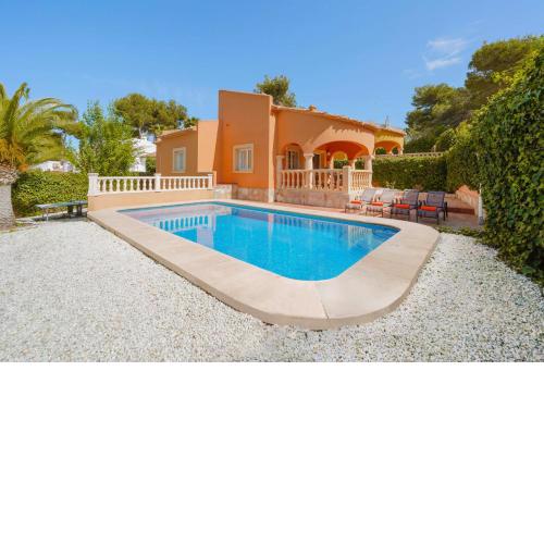 Villa Fresa Blanca by Villa Plus