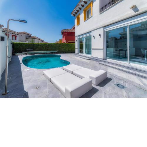 Villa Fresno with pool on Mar Menor Golf Resort