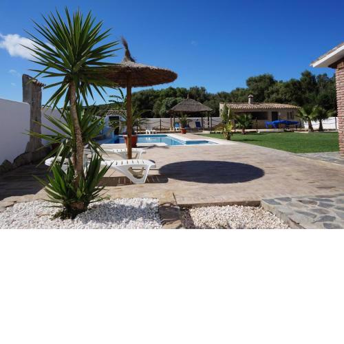 Villa fuente redonda