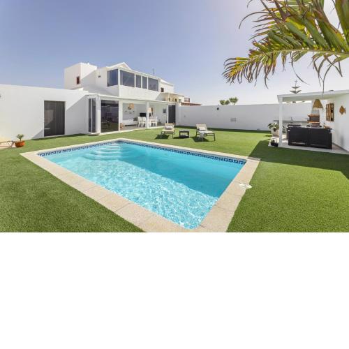 VILLA GARA