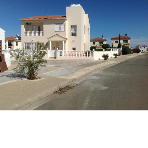Villa Garmar CTO Approved 4487