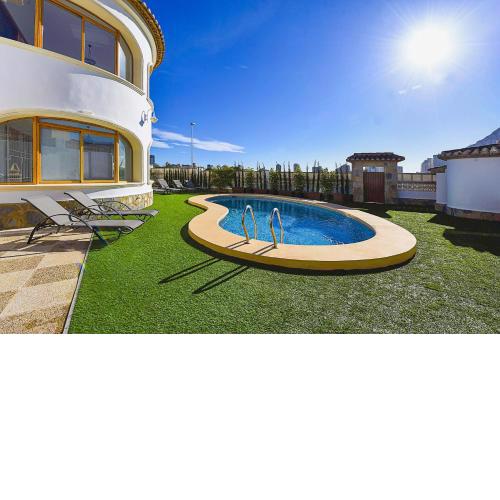 Villa Garrofer - PlusHolidays