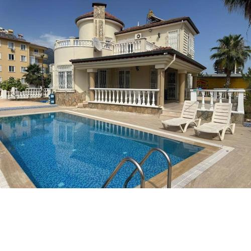 Villa GOLD Alanya da Özel Havuzlu Muhteşem Villa