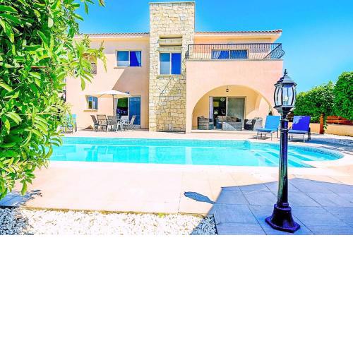Villa Golden Coral