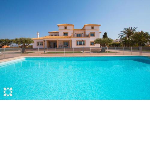 Villa Happy Family by Abahana Villas