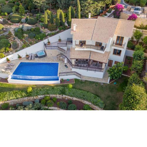 Villa HERMIONA