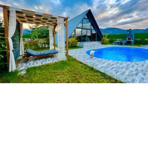 villa hidden paradise garden