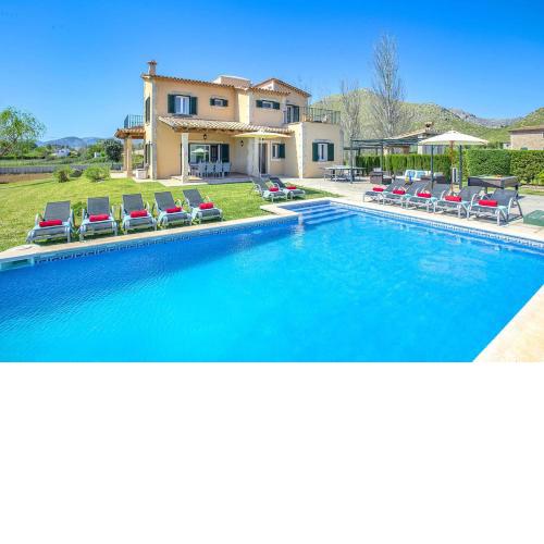 Villa Hort de Siller by Villa Plus