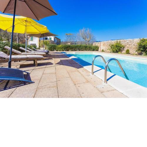 Villa in Consell with private pool, air conditioning and Wifi