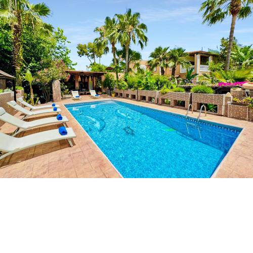 Villa In Playa Den Bossa & Ibiza Town 7min, Bbq