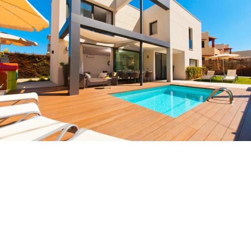 Villa Jade II