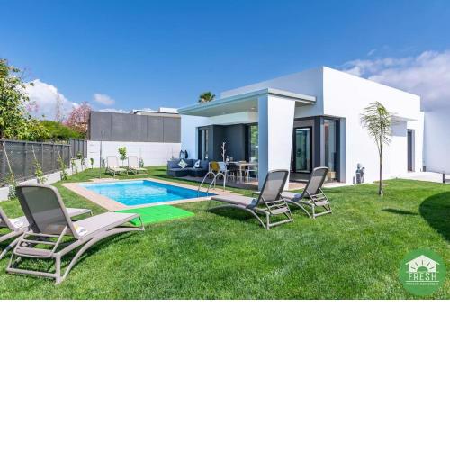 Villa Jazmín: luxurious villa close to the beach