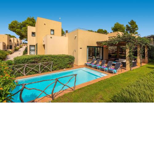 Villa Julietta by Villa Plus