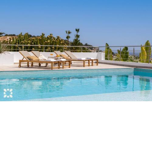 Villa Jupiter by Abahana Villas