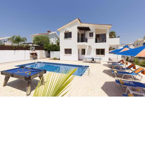 Villa Katina by Villa Plus