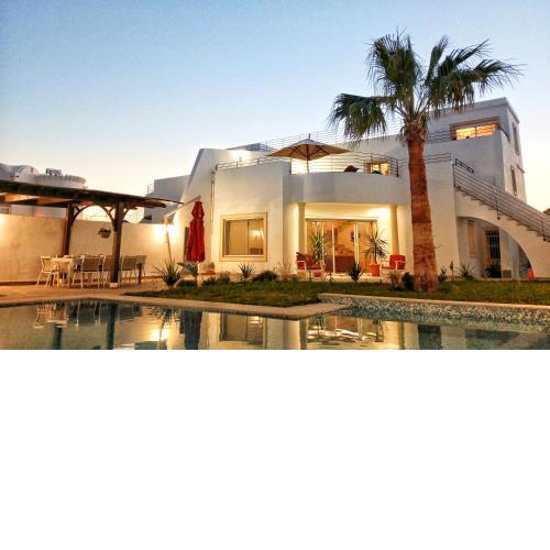 Villa Kenais Sunset