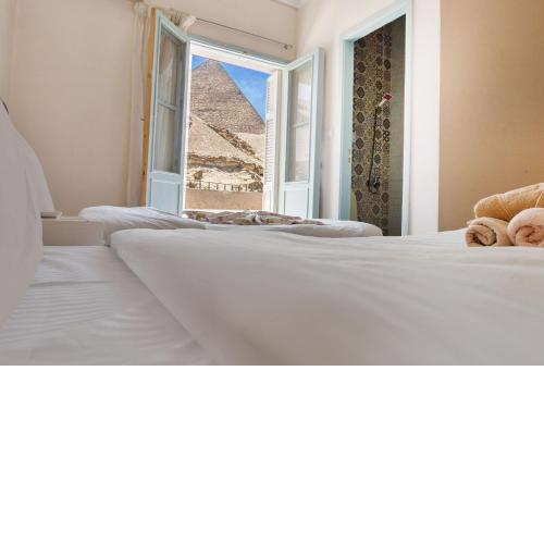 Villa Khufu Pyramids Hotel