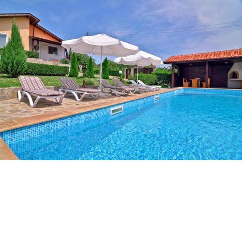 Villa Knox