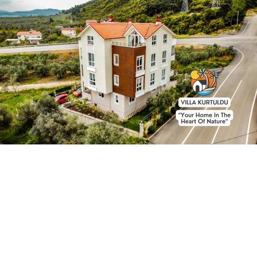 Villa Kurtuldu-9 Kişilik