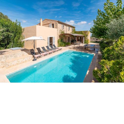 Villa La Corbaia by Sealand Villas