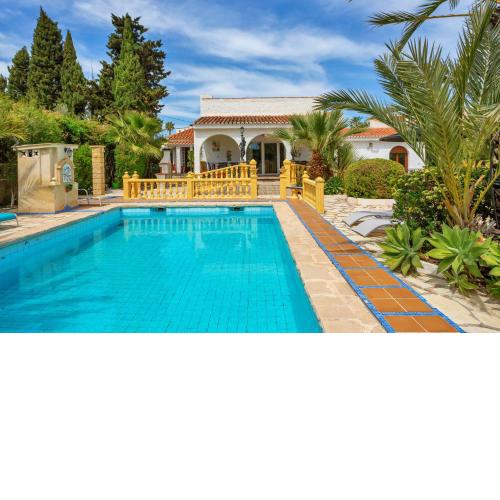 Villa La Font with pool and bbq