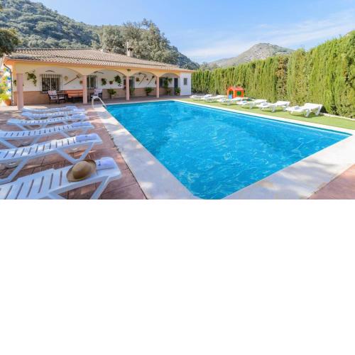 Villa la Quinta Priego de Córdoba by Ruralidays