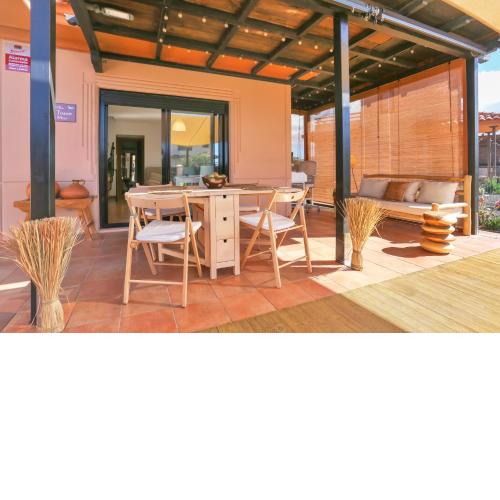 Villa La Torre del Mar, tu rincón en el Atlántico Lajares- Origomare 300 Mbps - Remote work