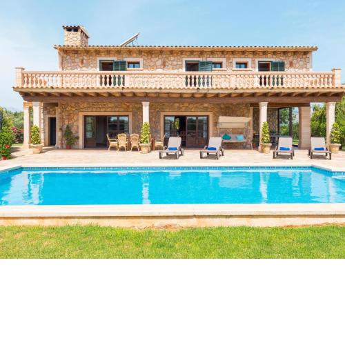 Villa lagoon