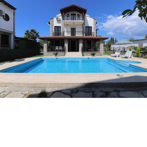 VILLA LANKA