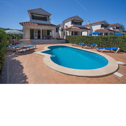 Villa LAS MARINAS - 4, con piscina privada y a 5 minutos de la playa
