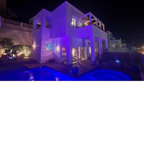 Villa Las Puertas