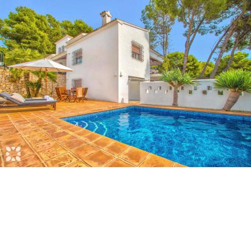 Villa Las Salinas by Abahana Villas