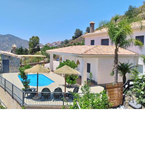 VILLA LAS VIÑAS