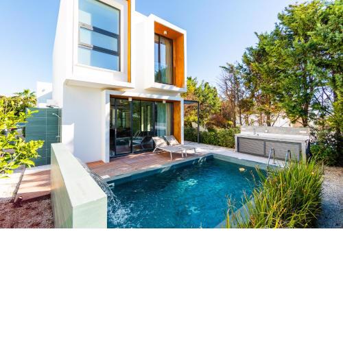 Villa Laurus 4 by Ezoria Villas