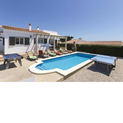 Villa Leander by Villa Plus