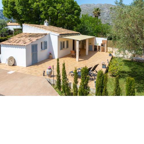 Villa Les Oliveres Petit By homevillas360